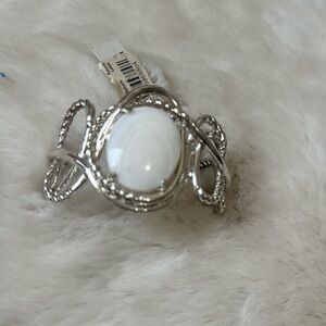- Bangle  Bracelet Marine Rivershell
